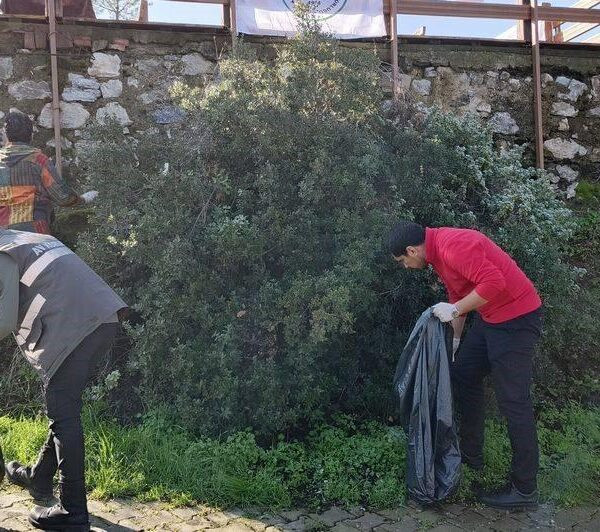 Aydınlı doğaseverler Azap Gölü'nde sulak alanların korunması için farkındalık etkinliği düzenlediler.-1