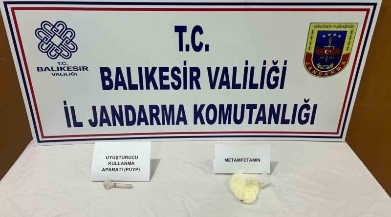 Balıkesir'de Uyuşturucu Operasyonu: 2 Şüpheli Gözaltına Alındı 1