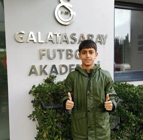 Balıkesir Demirspor’un U12 Futbolcusu Berat Onur Bozan Galatasaray’a Transfer Oldu