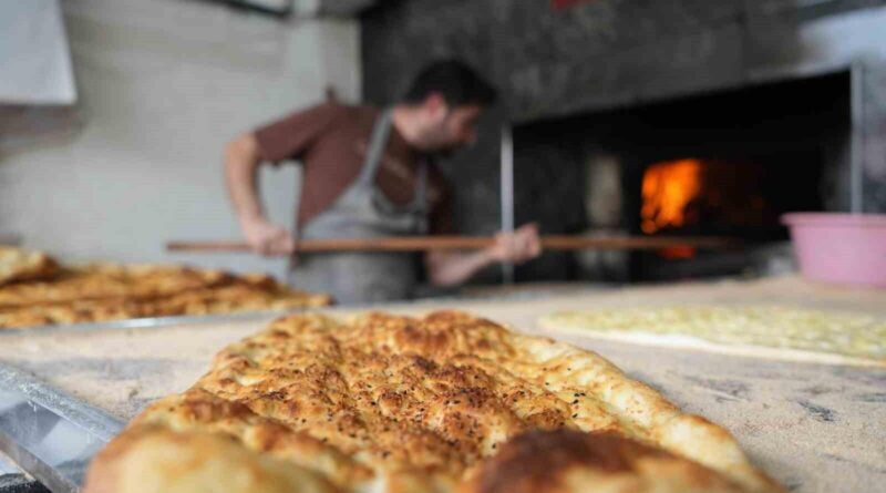 Bayburt'ta Ramazan Pidesi Fiyatları Duyuruldu 1