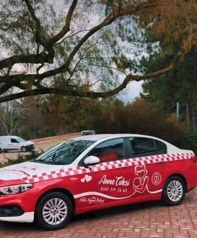 Bilecik Belediye Başkanı Melek Mızrak Subaşı, 'Anne Taksi' projesini açıkladı.-2