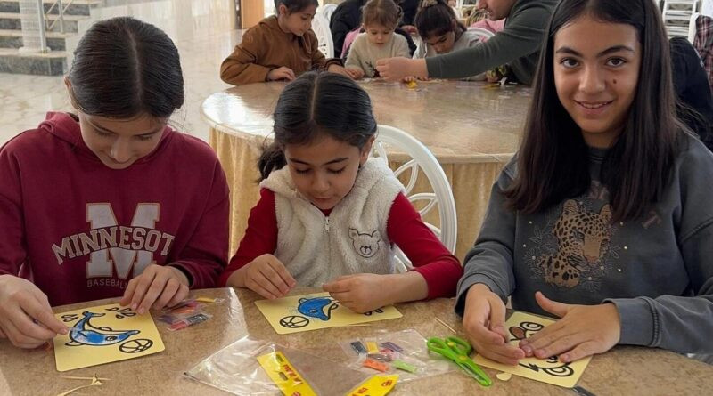 Demirözü Belediyesi Çocuklar İçin Kum Boyama Etkinliği Düzenledi 1