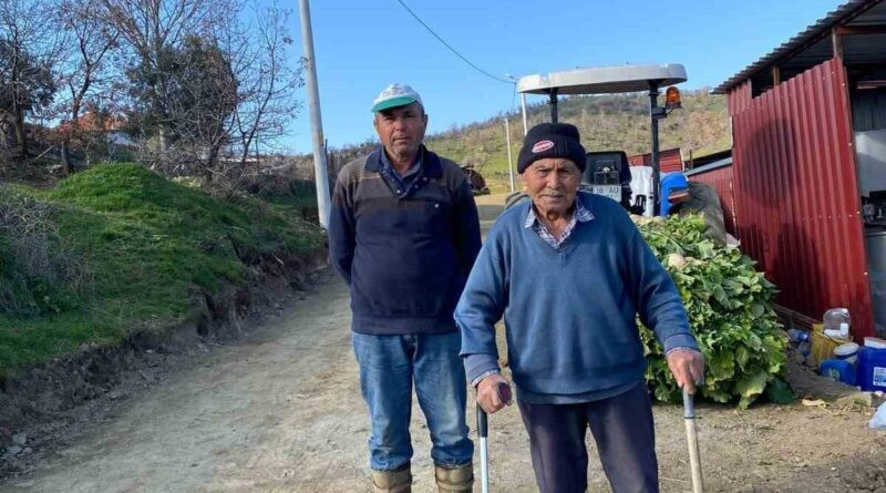 Denizli Büyükşehir Belediyesi, Buldan'daki Çiftçilerin Yol Sıkıntısını Çözdü 1