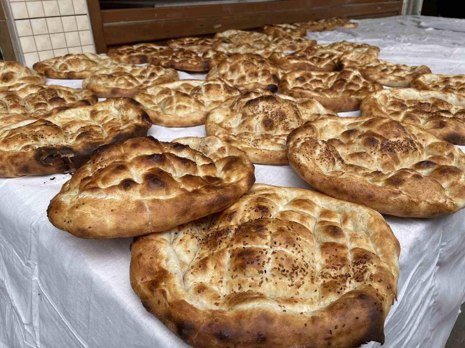 Denizli’de Ramazan Pide Fiyatı 20 Lira Olarak Belirlendi