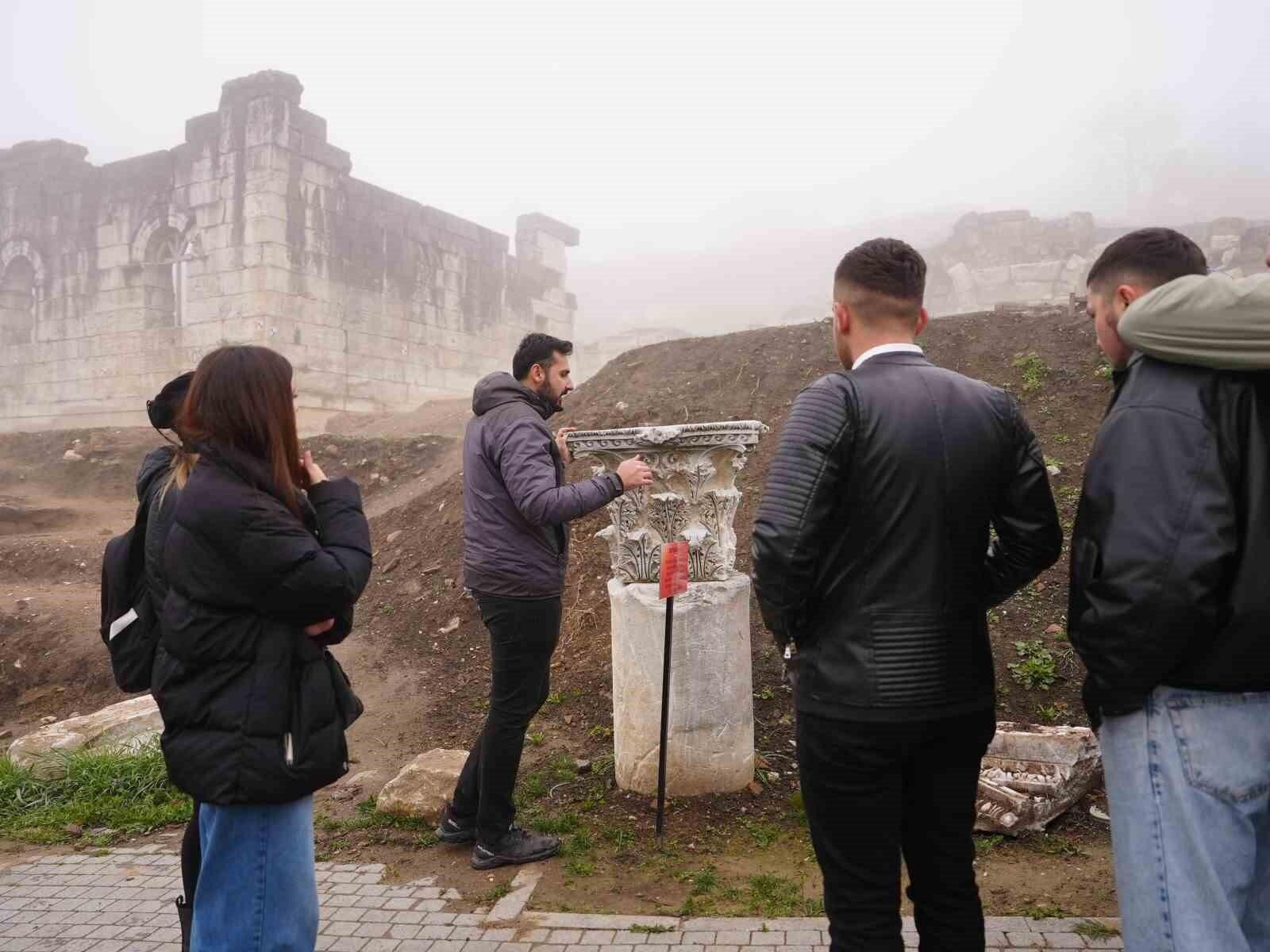 Düzce Belediyesi, Gençlere Tarihi ve Doğayı Birlikte Keşfetme Fırsatı Sundu