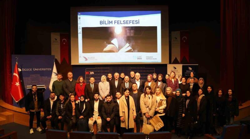 Düzce Üniversitesi'nde Bilim Felsefesi Konferansı 1