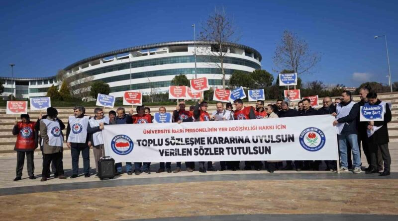 Eğitim-Bir-Sen, Manisa'da Üniversite İdari Personelinin Yer Değişikliği Hakkı Talebi ile Basın Açıklaması 1