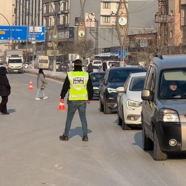 Eksik emniyet kemeri nedeniyle cezai işlem uygulanan araç-6