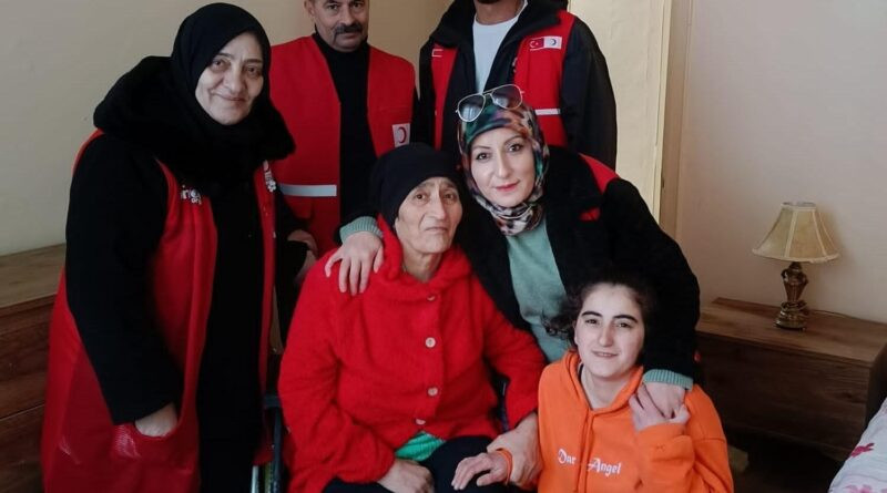 Erzurum'da Kızılay, Felçli Anne ve Kızı İçin Yeni Ev ve Eşyalar Sağladı 2