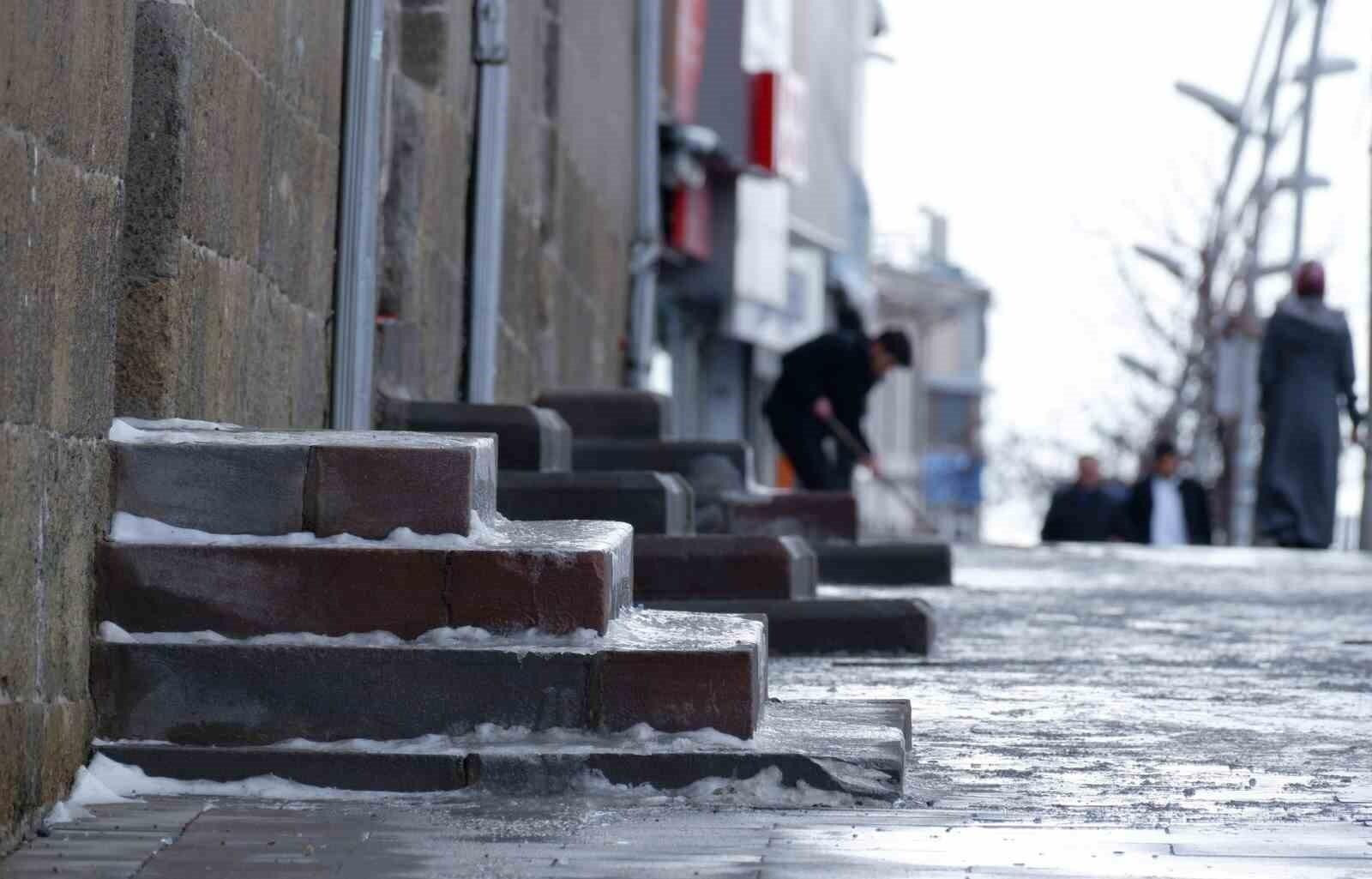 Erzurum’un Tekman İlçesinde -30,6 Derece ile Türkiye’de En Düşük Sıcaklık Kaydedildi