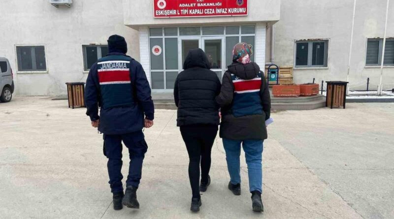 Eskişehir'de 16 Yıl Hapis Cezasıyle İlgili Aranan Şahıs Yakalandı 1