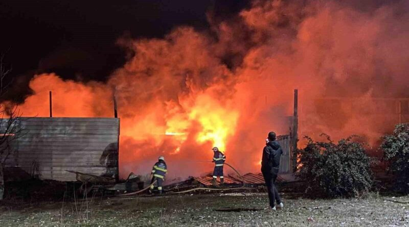 Eskişehir'de Geri Dönüşüm Tesisi Yangını 1