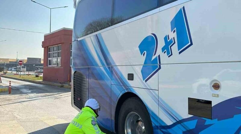 Eskişehir'de Otobüs Şoförlerine Cezai İşlem 1