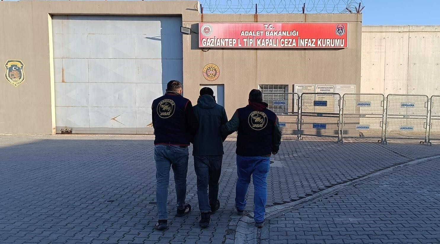 Gaziantep’te Çocuğu Kasten Öldürme Suçundan Kaçan Şüpheli Yakalandı