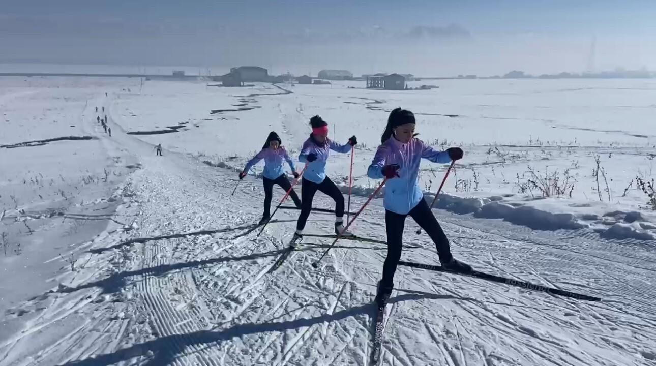 Hakkari Yüksekova Kayaklı Koşucular, Kayaklı Koşu 1. Etap Yarışması’nda Madalya Hedefi