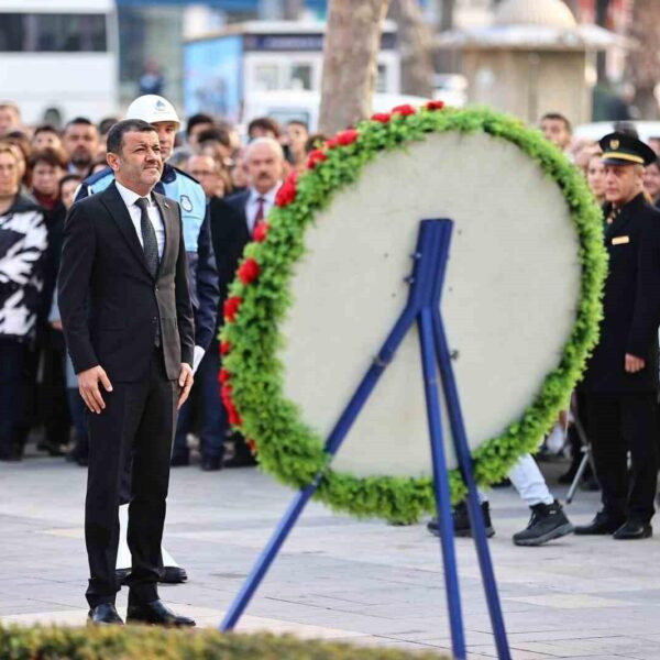 Halk Oyunları gösterisi-2