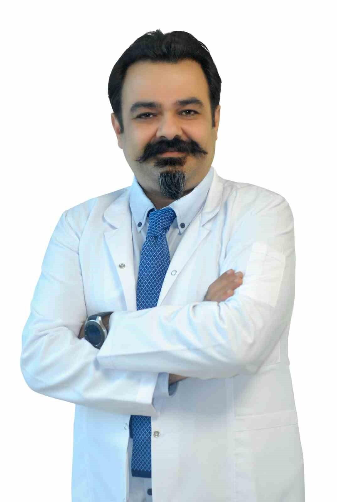 Hatem Hastanesi İç Hastalıkları Uzmanı Doktor Halil Kalli: Grip Vakalarında Artış, Sağlık Sistemlerini Yükseltiyor