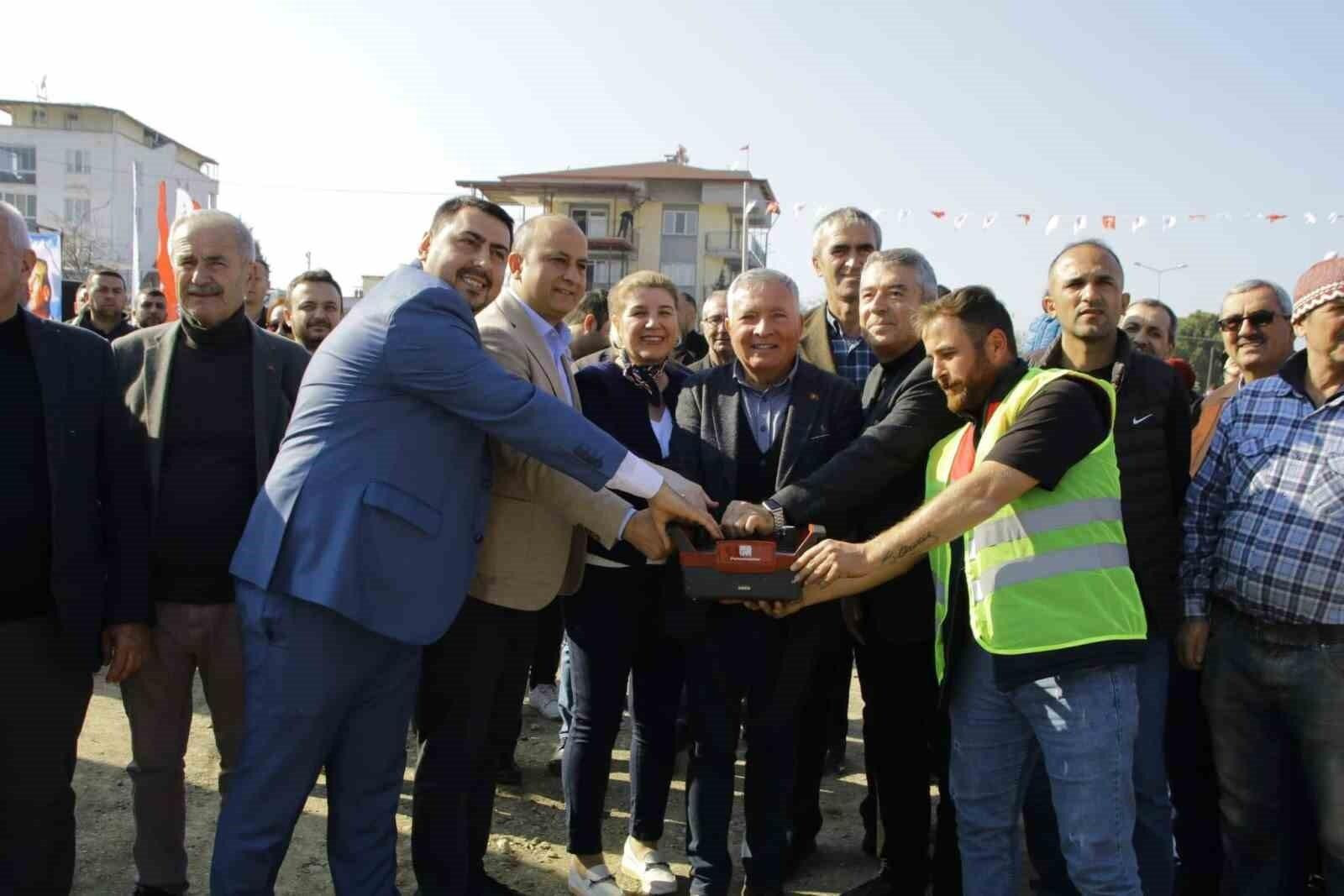 Honaz’da Ahıska Parkı Sosyal Tesisinin Temeli Atıldı