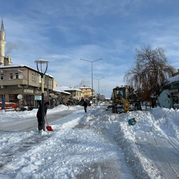 Kar temizleme çalışması-1