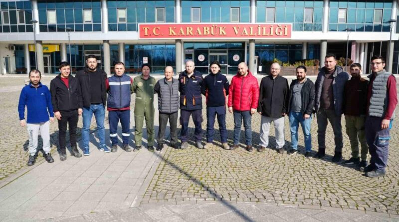 Karabük Üniversitesi Ekibi AFAD ile Etkin Rol Olarak Deprem Zedeleri'nde Yardımcı Olacak 1