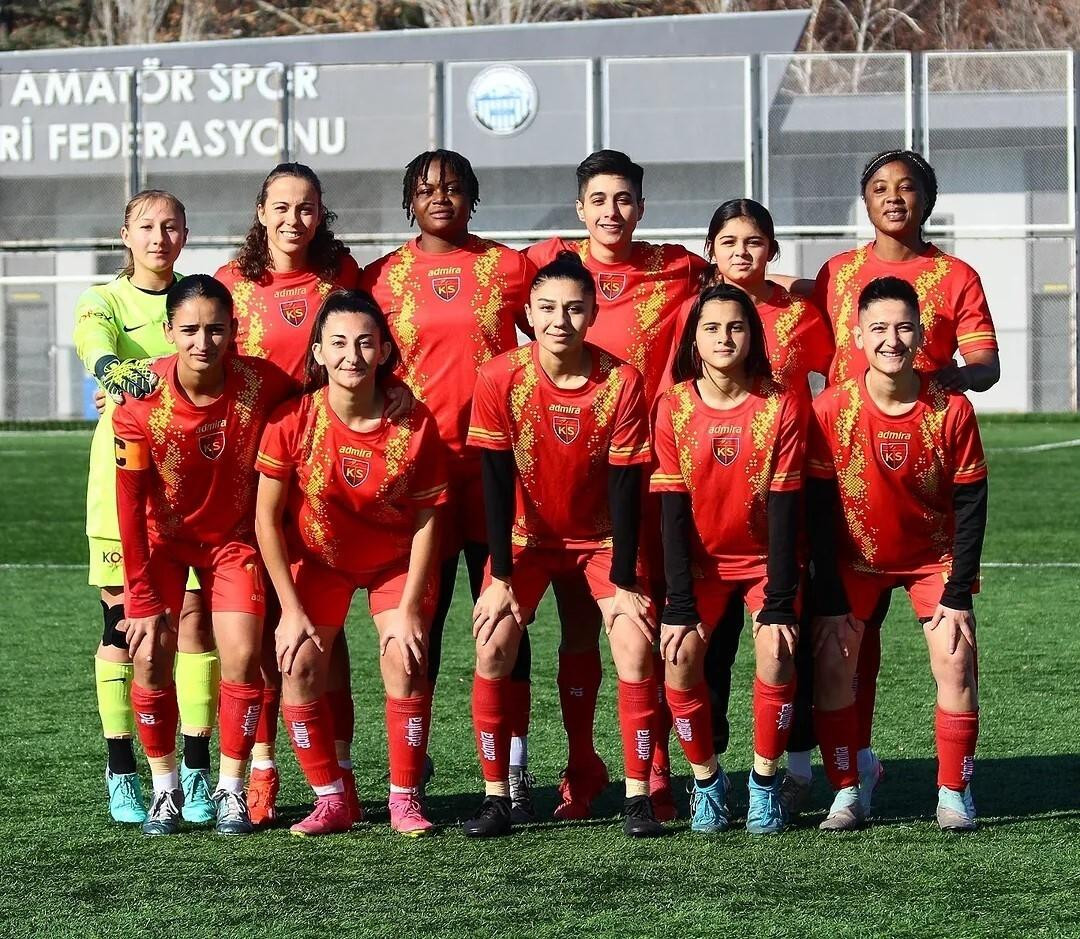 Kayseri Kadın FK, Sakarya Kadın Futbol SK’ya Deplasmanda Mağlup Oldu