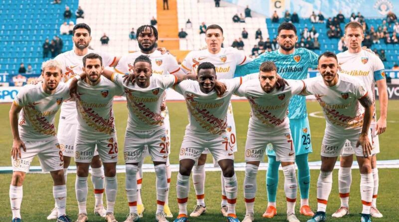 Kayserispor, Çirkin Tezahürat Nedeniyle PFDK'ya Sevkedildi 1