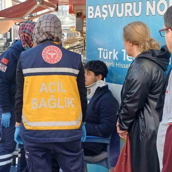 Kaza sonucu ambulansla hastaneye kaldırılan yaralı-4