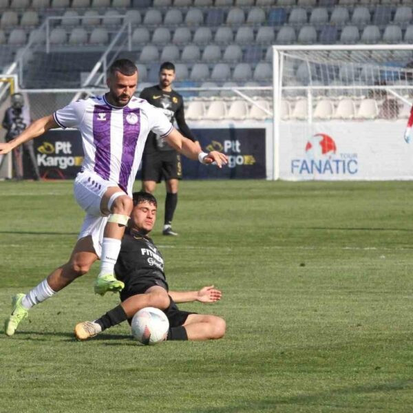 Keçiörengücü'nün 7-0'lık galibiyeti ile coşkulu bir atmosfer var.-2