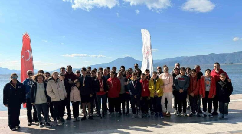 Muğla Köyceğiz'de Kano Okul Sporları İl Birinciliği Ödül Töreni 1