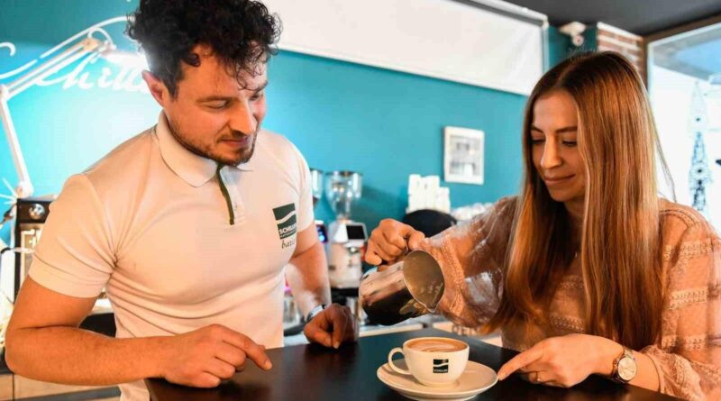 Muratpaşa Belediyesi, Şiller Akademi ile Gençlere Ücretsiz Barista Eğitimi 1