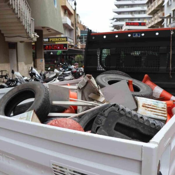 Nazilli Belediye Başkanı Dr. Ertuğrul Tetik'in açıklama yapması-2