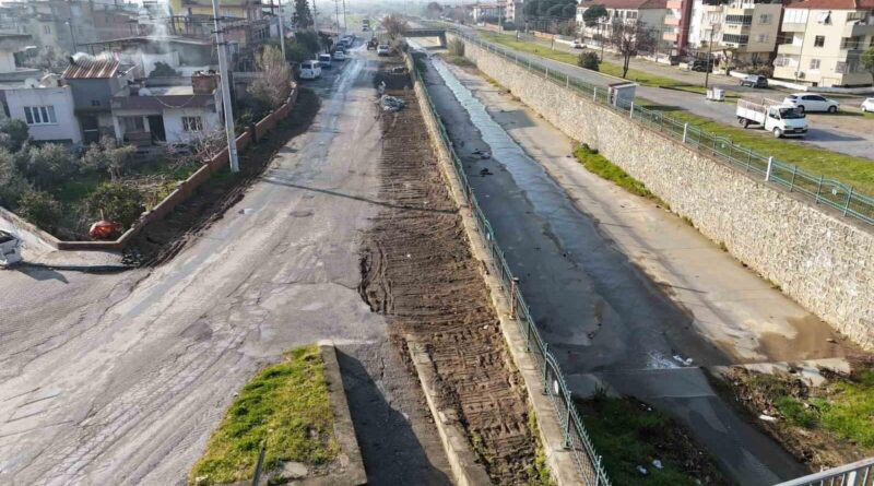 Nazilli'de Yeşilyurt Mahallesi'nde Kaldırım Yapımı ile Çöp Problemi Çözülüyor 1