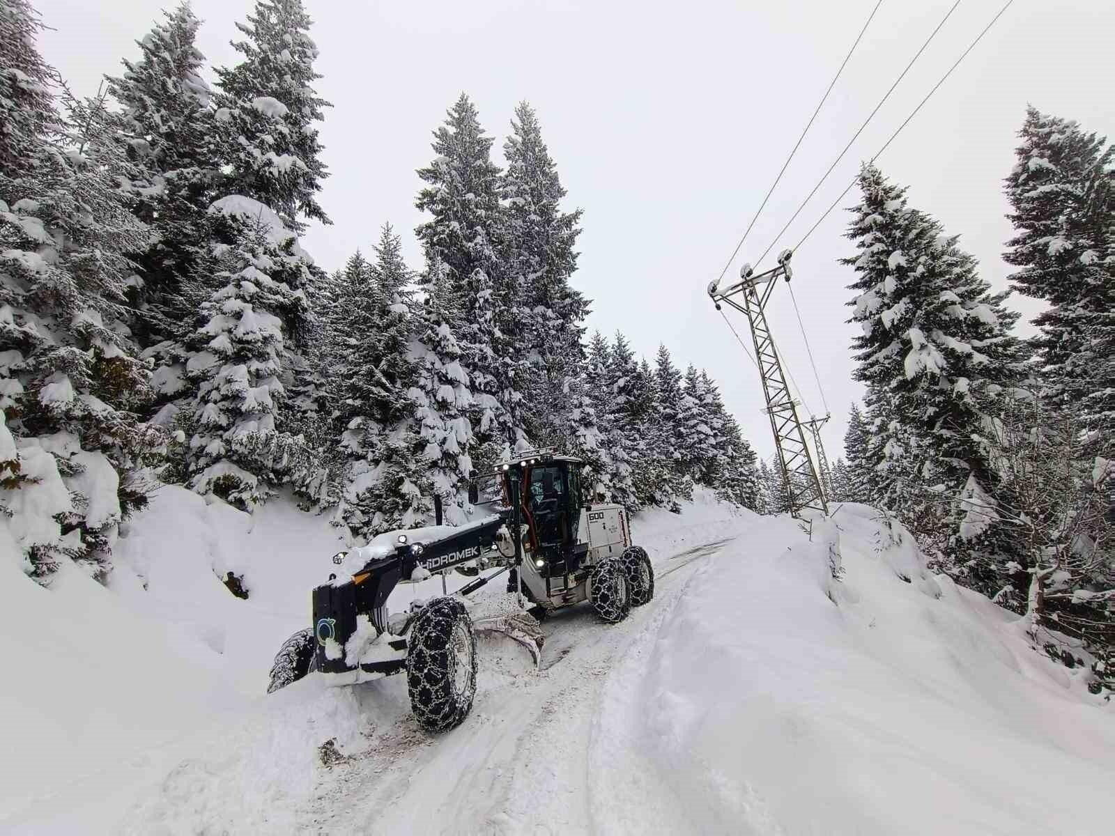 Ordu Büyükşehir Belediyesi Karla Mücadelede 14 Bin 870 Kilometre Yol Açtı