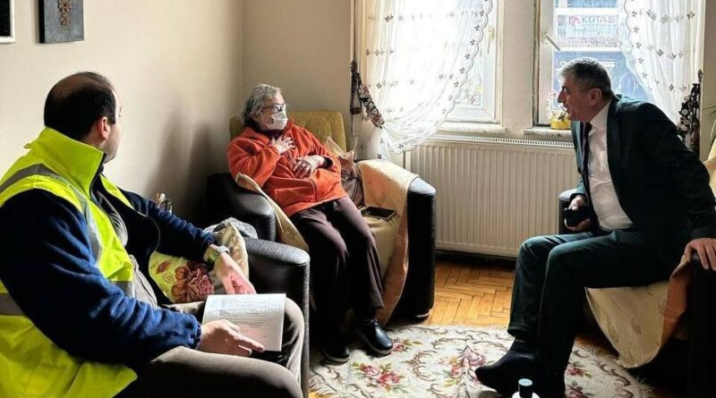 Sakarya Büyükşehir Belediyesi, 65 Yaş Üstü Vatandaşlara YADEM Projesiyle Yaklaşıyor 1