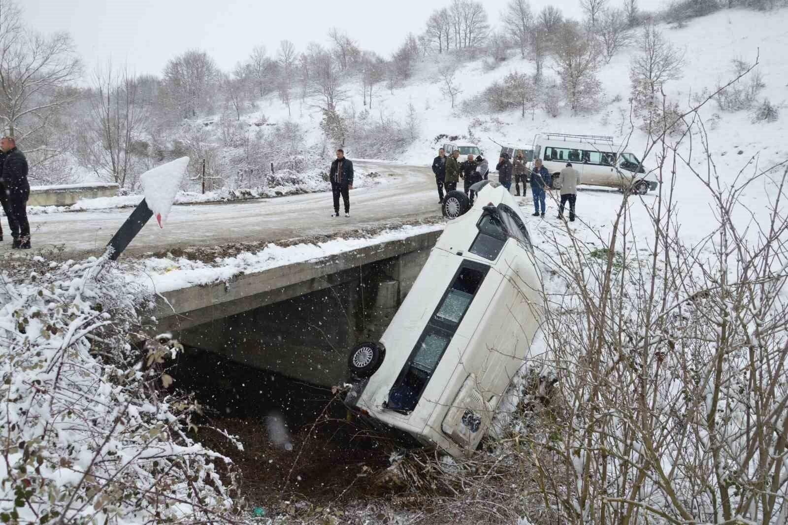 Samsun Havza’da Cenaze Minibüsü Kazasında 15 Kişi Yaralandı