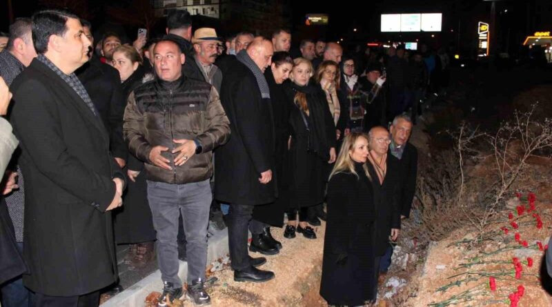 Şehitkamil Belediye Başkanı Umut Yılmaz, Gaziantep'te Deprem Şehitleri İçin Anma Töreni'ne Katıldı 1