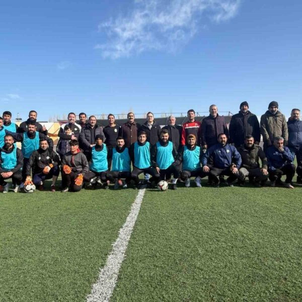 Taşlıçay İlçe Stadyumu'nda spor sezon açılışı etkinliği-2