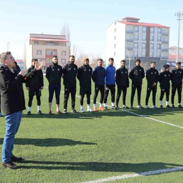 Taşlıçay İlçe Stadyumu'nda spor sezon açılışı etkinliği-4