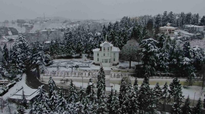 Trabzon'da Şalpazarı'nda Kar Yağışı, Atatürk Köşkü'nde Kartpostallık Manzara 1