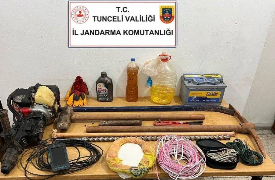 Tunceli’de Kaçak Kazı Esnasında 5 Şüpheli Jandarma Tarafından Yakalandı