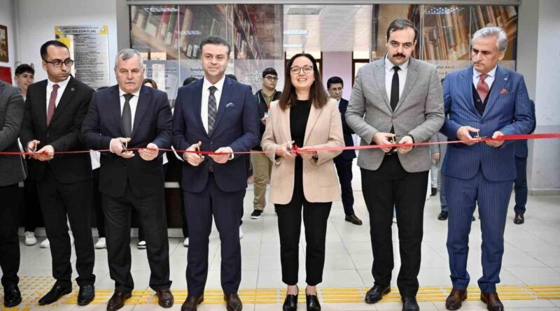 Yalova Armutlu'da İki Lisenin Yenilenmiş Binaları Açıldı 1