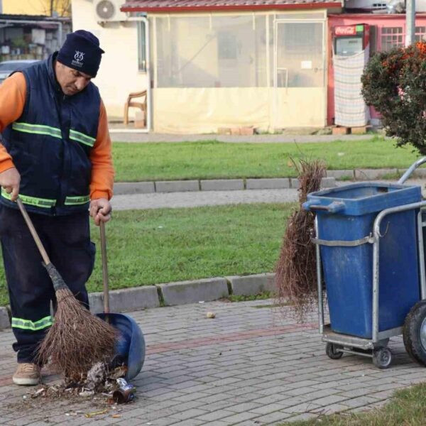 Yeni Sanayi Mahalle Park Temizliği-3