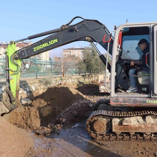 Yeşilyurt Mahallesi'ndeki yeni kaldırım-2