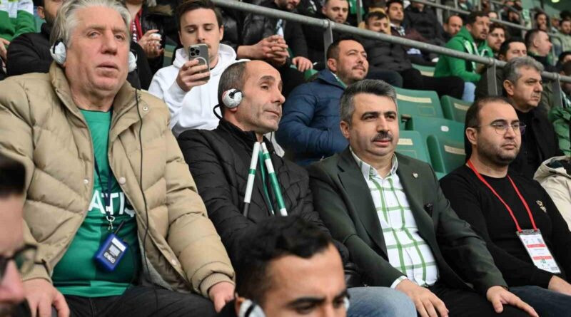 Yıldırım Belediyesi, Görme Engelli Taraftarları Bursaspor Maçına Götürdü 1