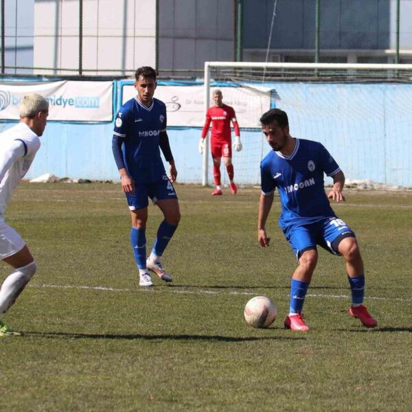 Alanya 1221 FSK futbolcuları-3