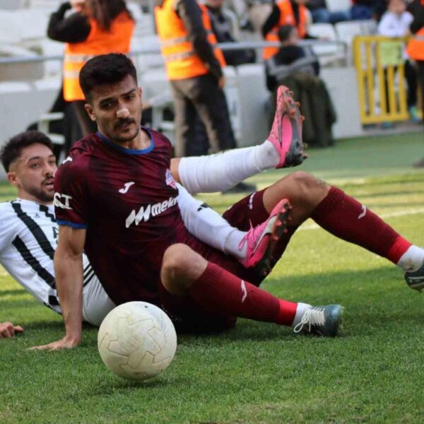 Altay futbolcuları sahada-9