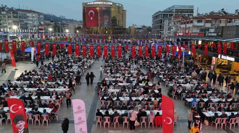 Aydın Büyükşehir Belediyesi, 17 İlçesinde 225 Noktada İftar Sofrası Kuruyor 1