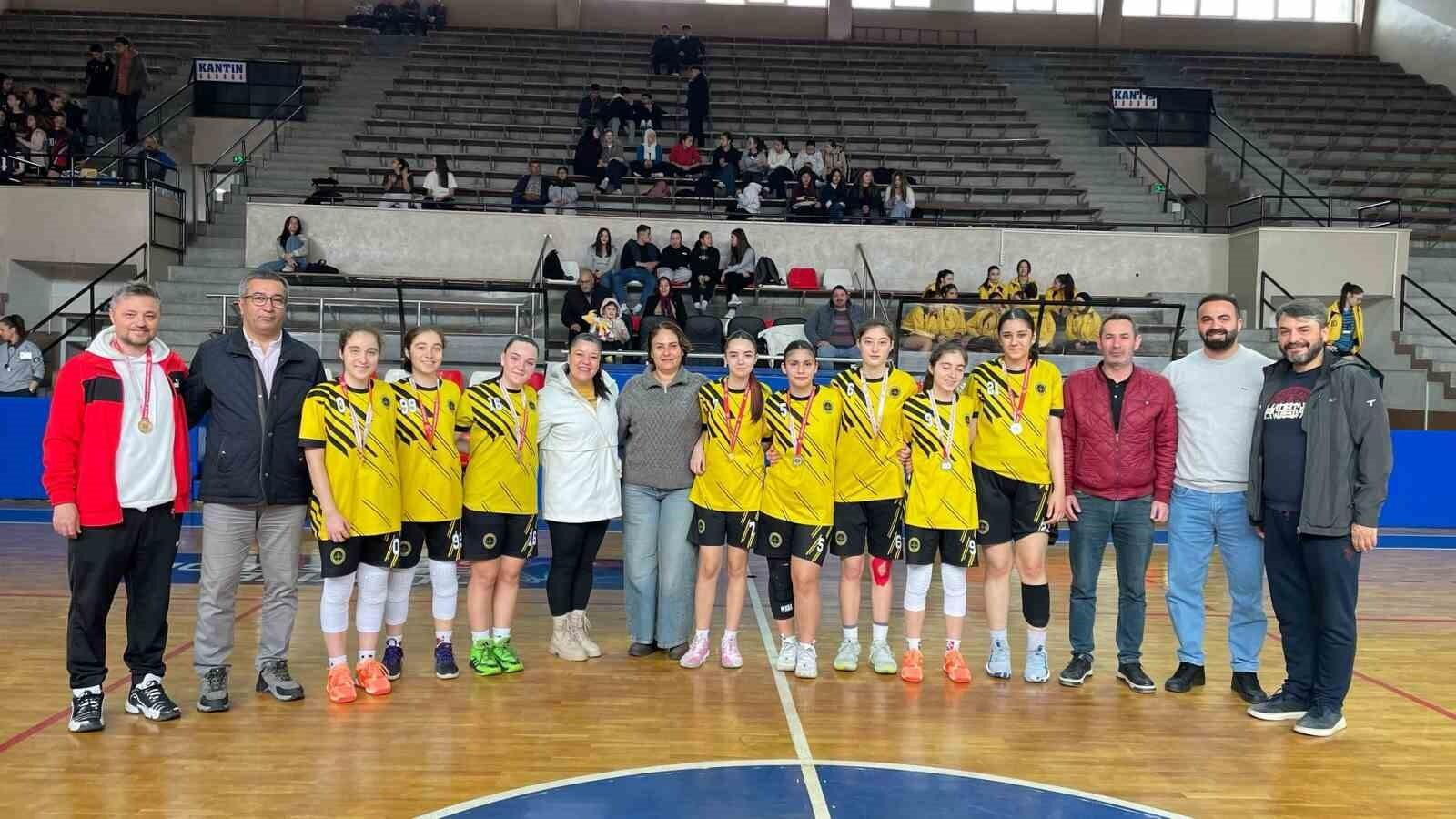 Aydın’da Basketbol Yıldızlar Müsabakaları Tamamlandı, Yarı Finale Katılımcılar Belge Edildi