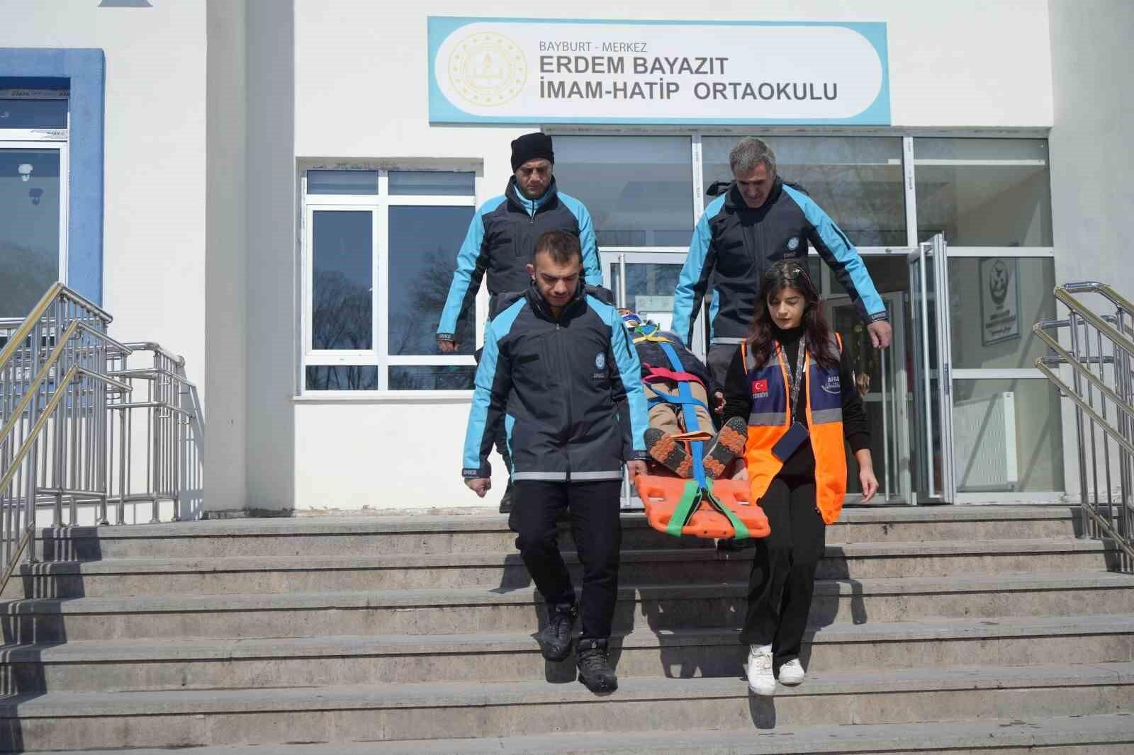 Bayburt’ta Deprem Tatbikatı