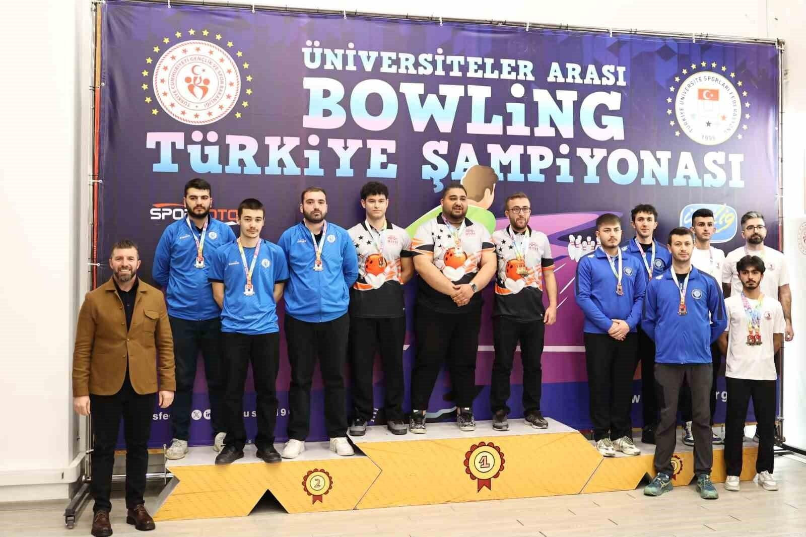 Bayburt Üniversitesi Türkiye Ünilig Bowling Şampiyonasında Başarıya Ulaştı